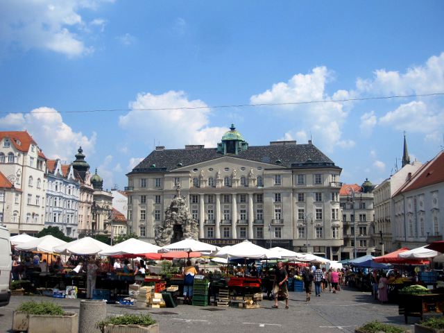 Brno - Plaza del Mercado